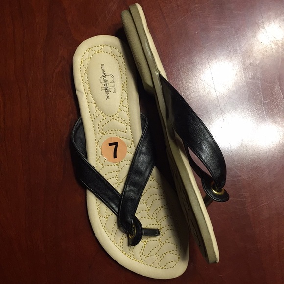 Women’s Sandals, Size 7 - Picture 4 of 6